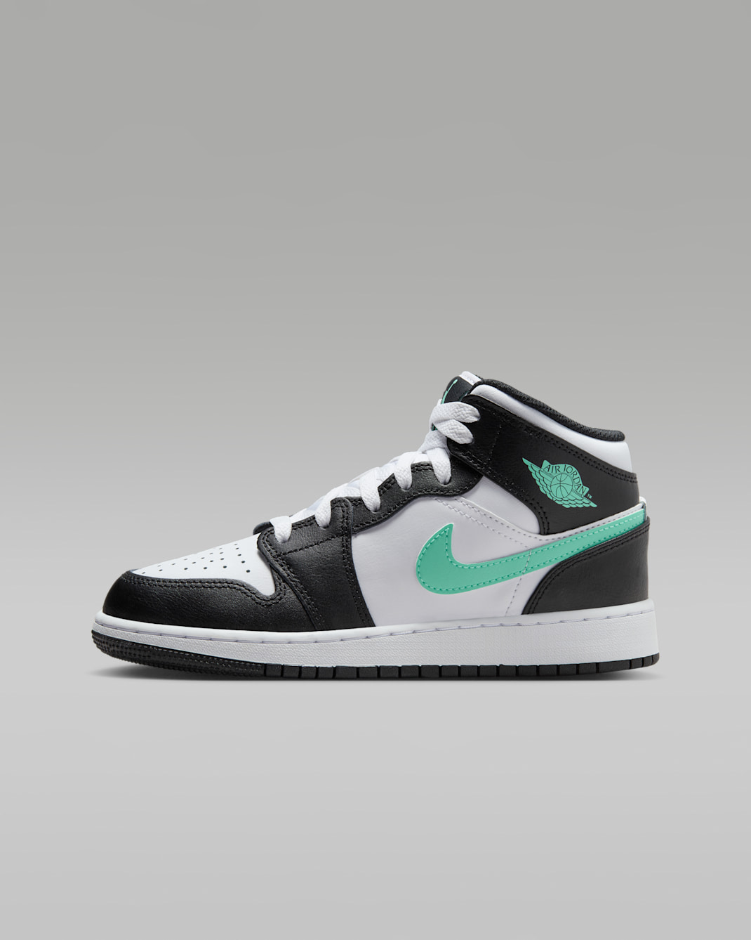 Air Jordan 1 Mid Older Kids' Shoes - White/Black/Green Glow