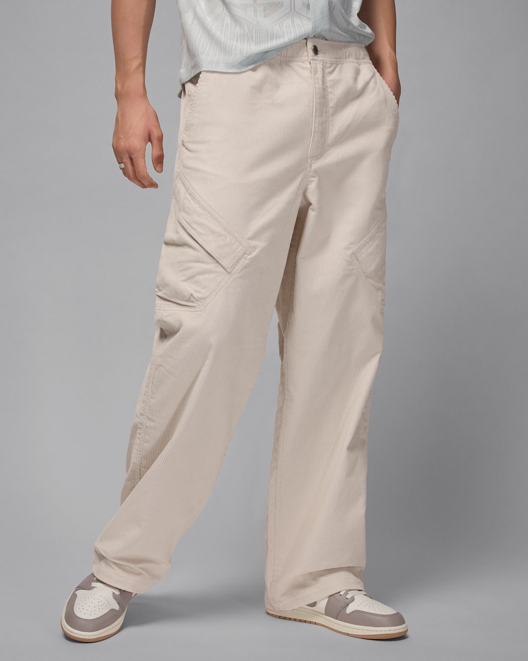 Jordan Flight Chicago Men's Corduroy Trousers - Light Orewood Brown