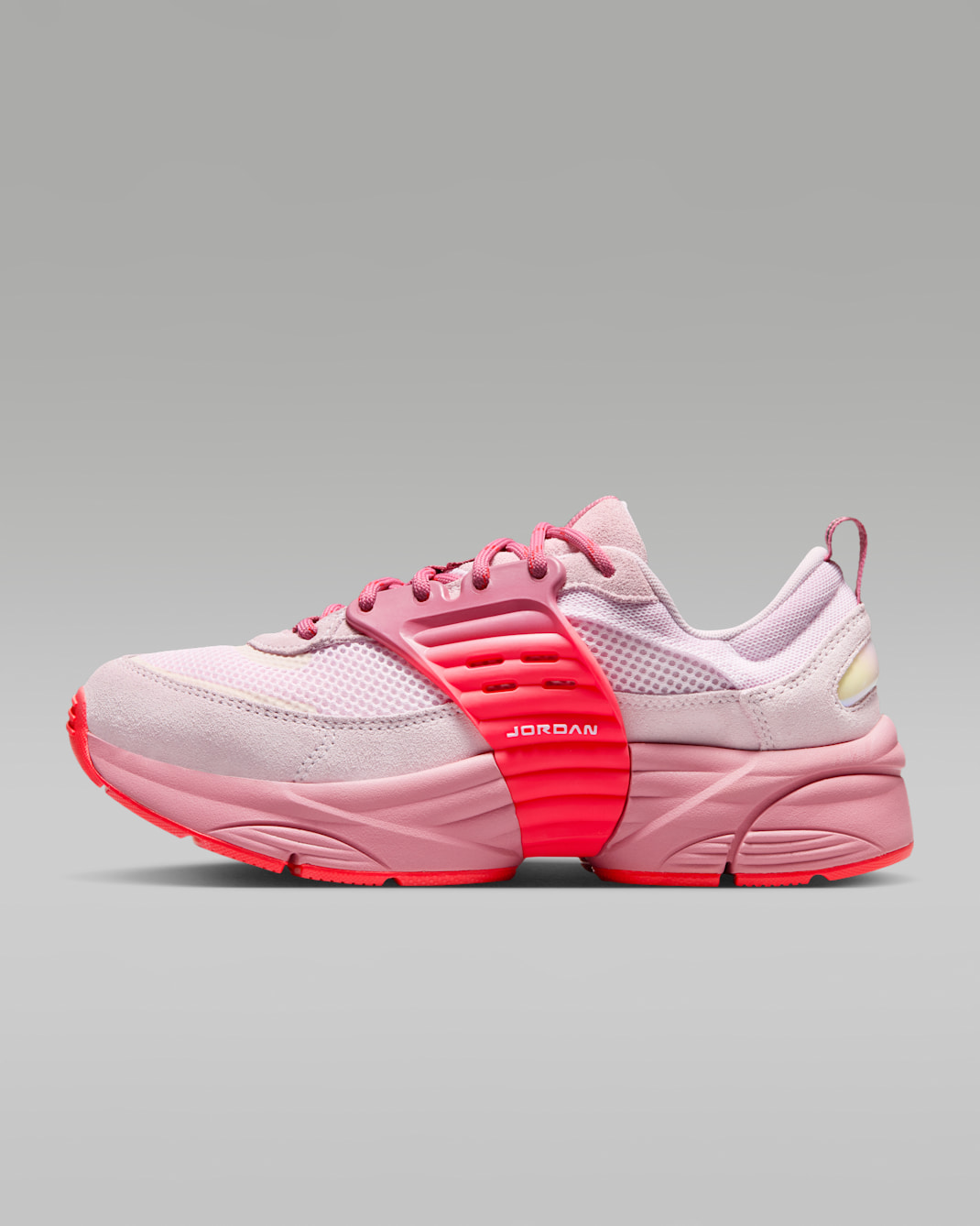 Tenis para mujer Jordan Trunner O/S - Rosa regio/Baya del desierto/Rojo pista