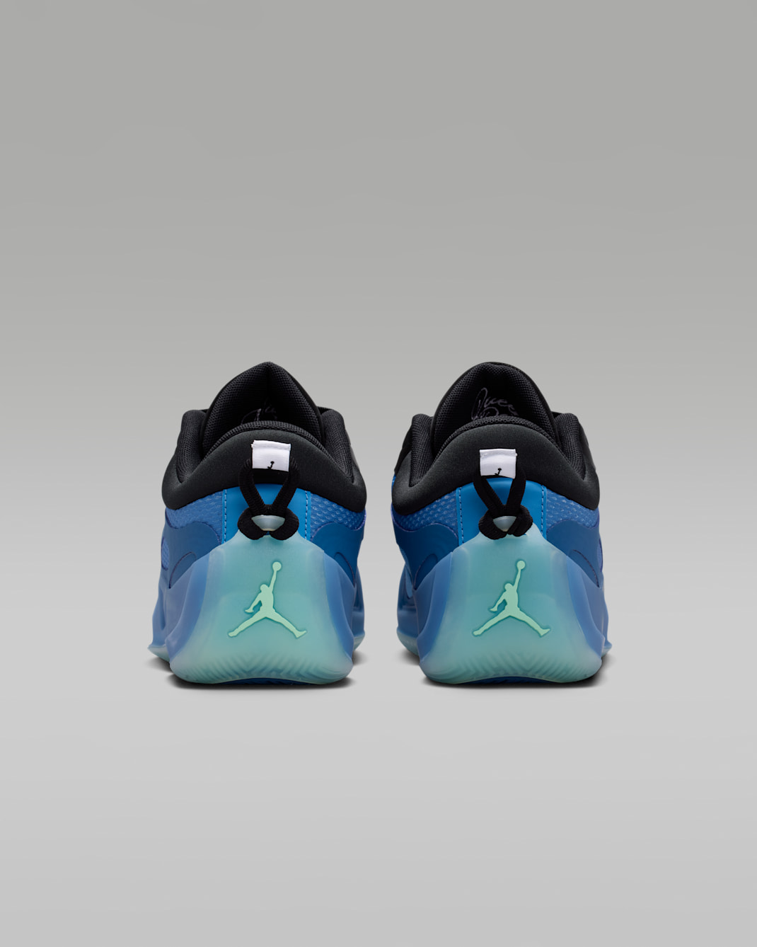 Jordan Heir Series 2 "Queen Phee" Basketball Shoes