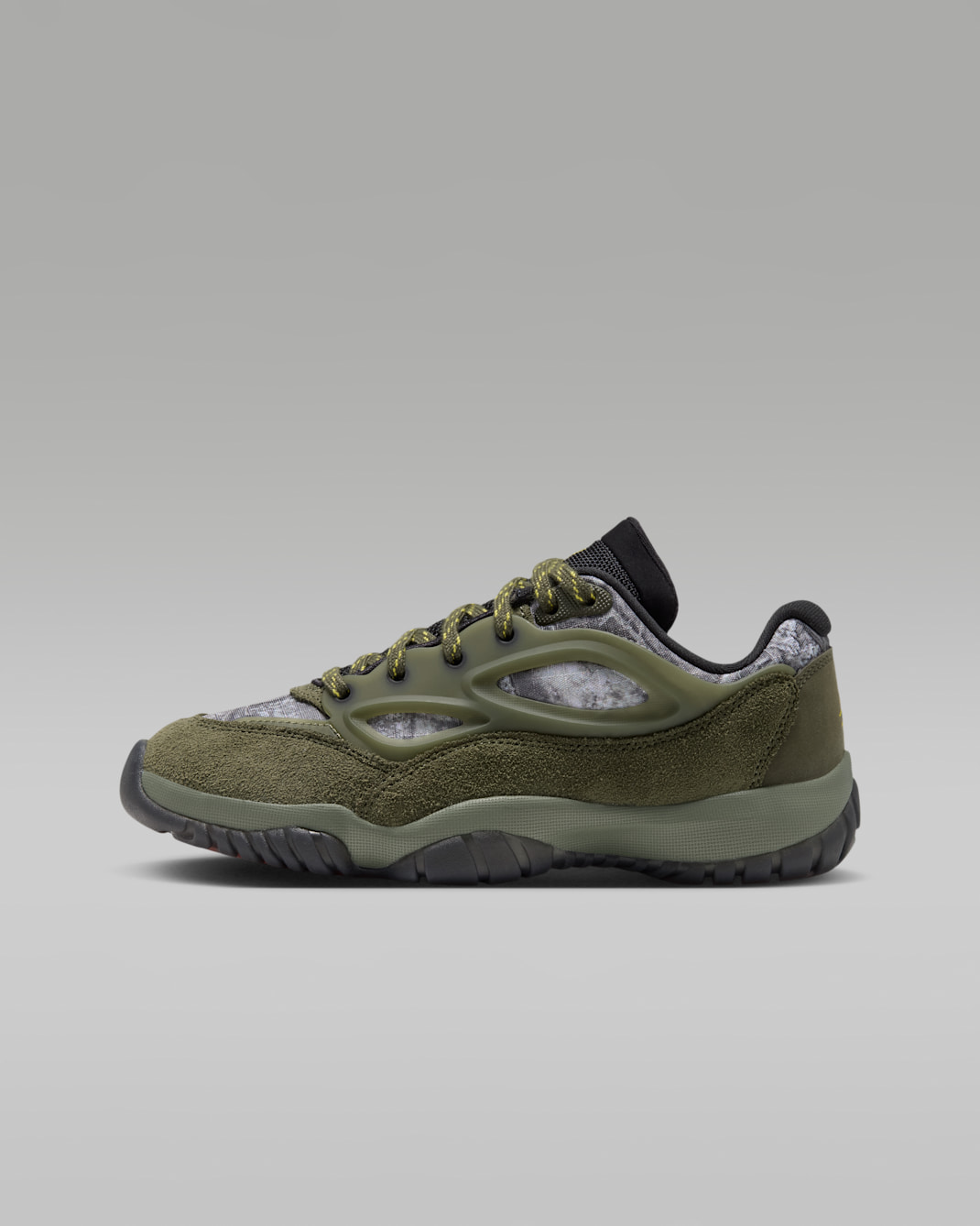 Jordan DMSN 95 Realtree Big Kids' Shoes - Cargo Khaki/Medium Olive/White/Bright Citron