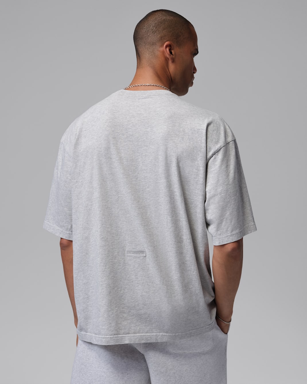 Jordan Flight Essentials Men's Oversized Patch T-Shirt