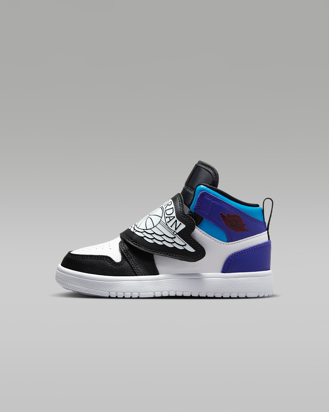 Sky Jordan 1 小童鞋款 - 白色/黑色/Bright Concord/True Red