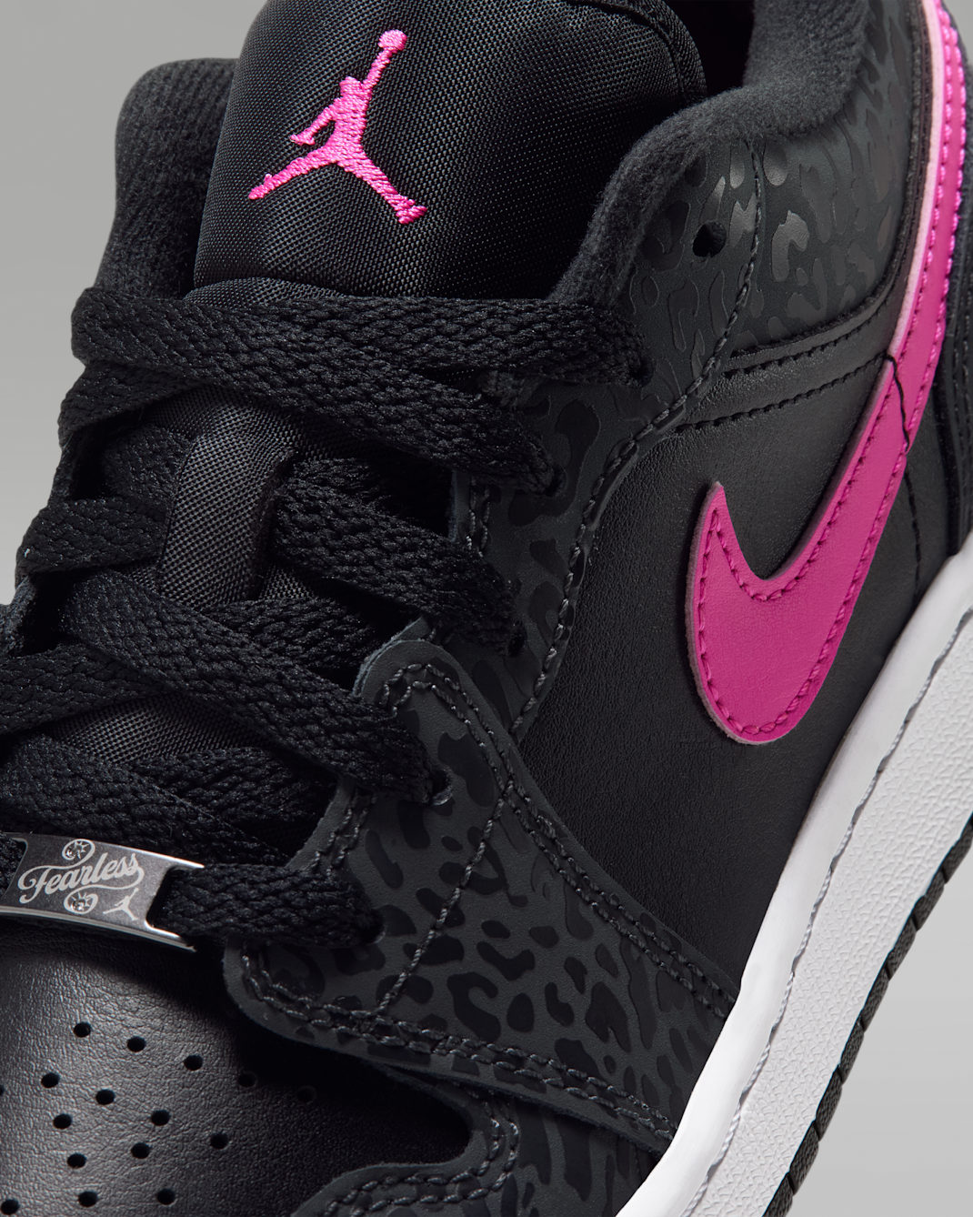 Air Jordan 1 Low SE Big Kids' Shoes