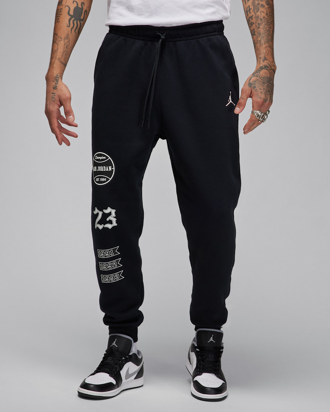 Jordan Essentials Men's Fleece Trousers - Black