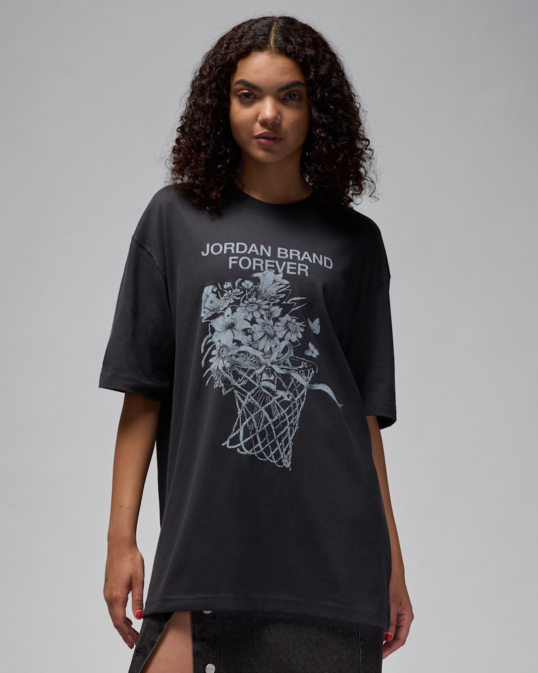 Jordan Women's Oversized Graphic T-Shirt - Off-Noir