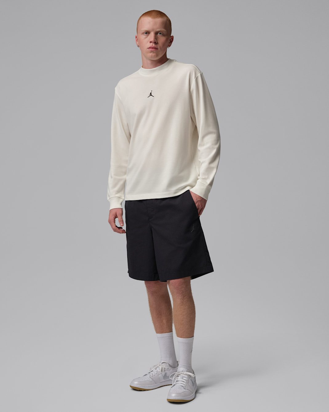 Jordan Sport Men's Dri-FIT Golf Long-Sleeve Mock Neck Sweatshirt