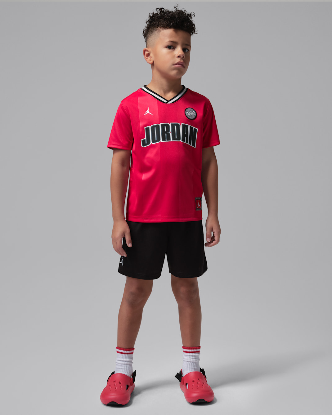 Conjunto de jersey y shorts de malla para niños talla pequeña Jordan - Negro