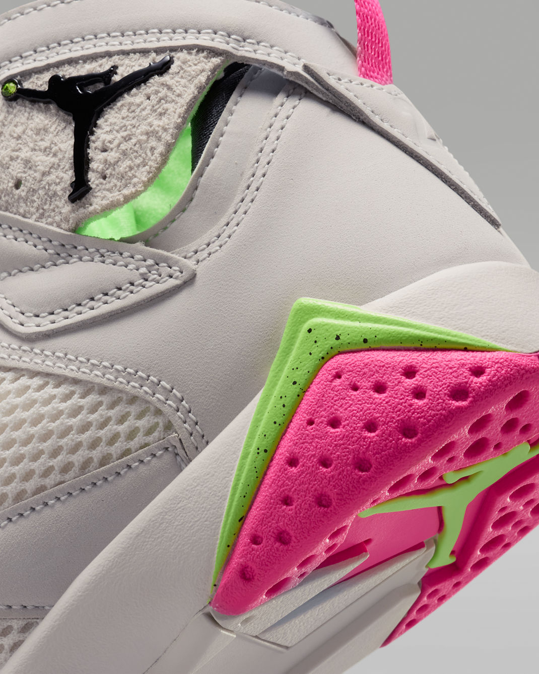 Air Jordan 7 Retro "Tennis Day" Big Kids' Shoes
