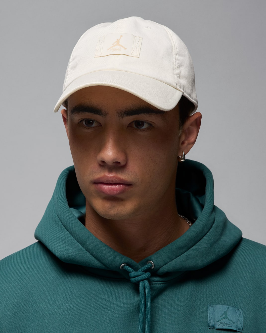 Cappello regolabile Jordan Club Cap - Sail/Sail/Legend Light Brown