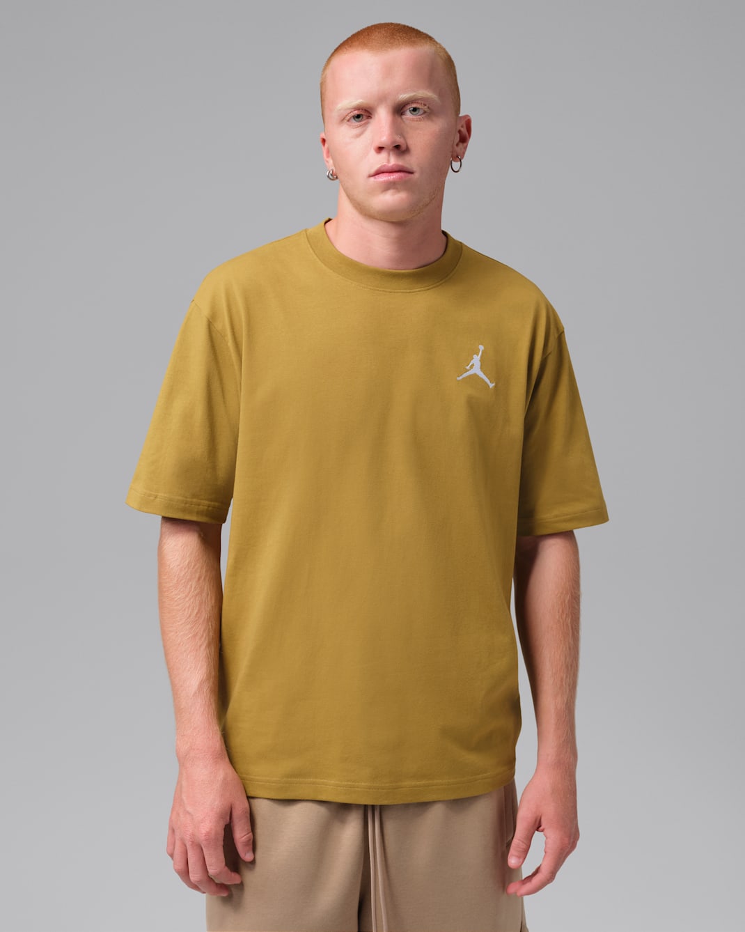 Pánské tričko Jordan s výšivkou Jumpman - Desert Moss/Bílá