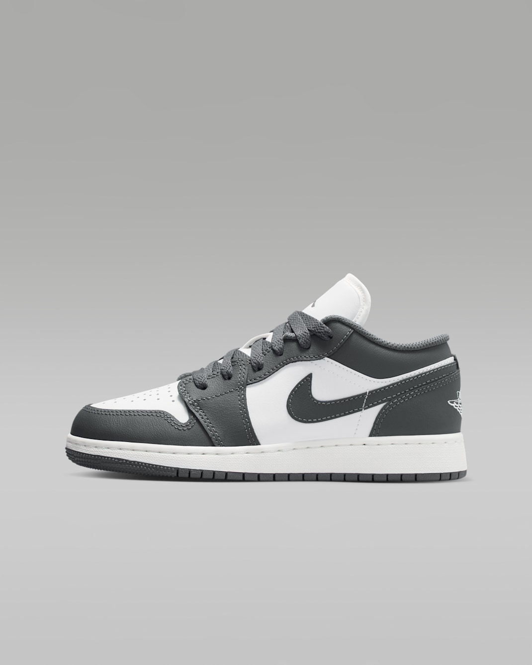 Tenis para niños grandes Air Jordan 1 Low - Gris hierro/Blanco cumbre