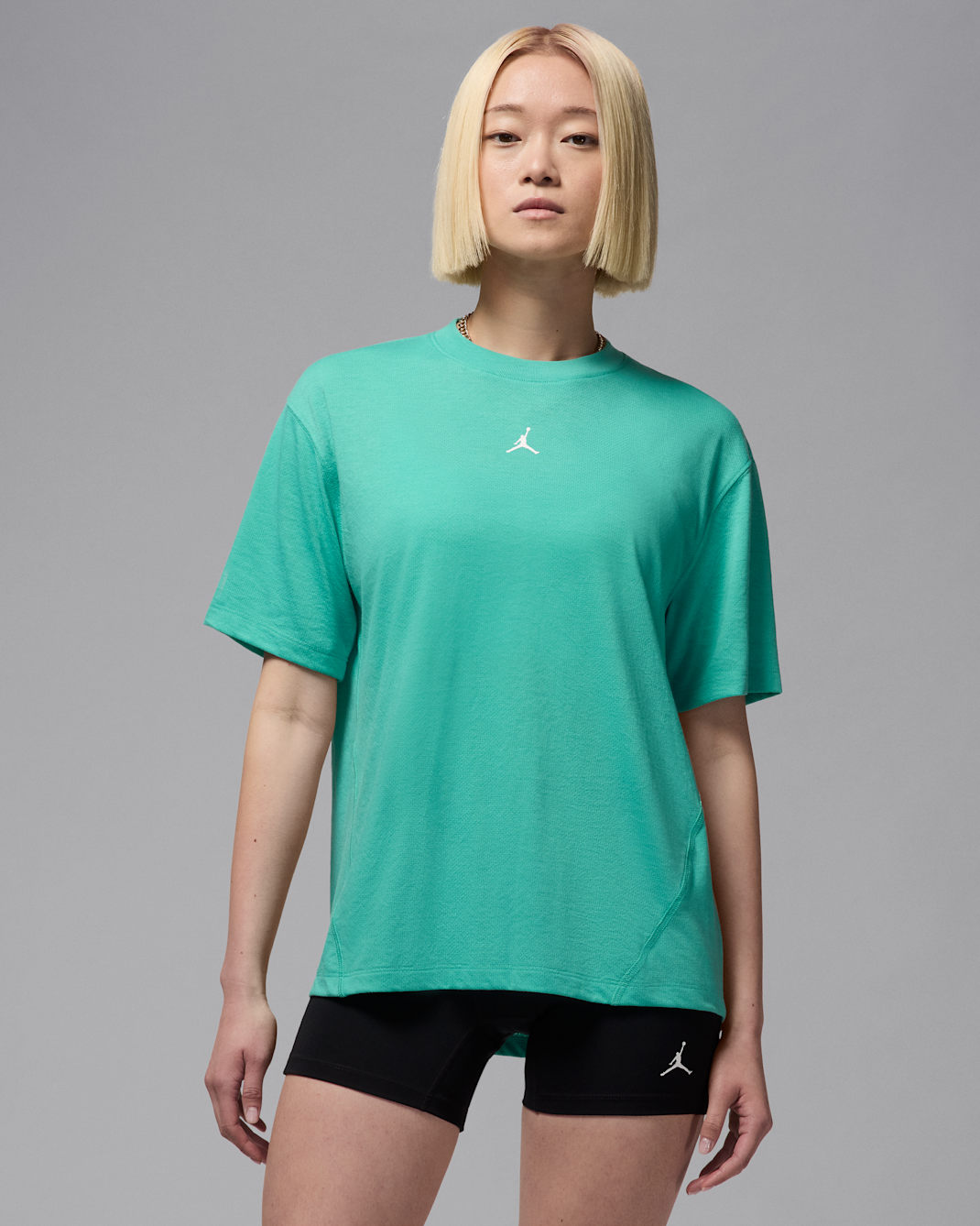 ジョーダン スポーツ ウィメンズ ダイアモンド ショートスリーブ トップ - ウォッシュドティール