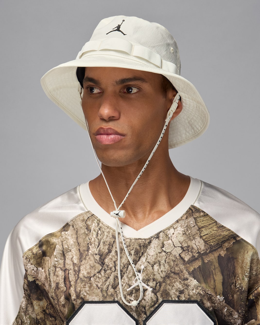 Jordan Apex Bucket Hat - Sail/Black