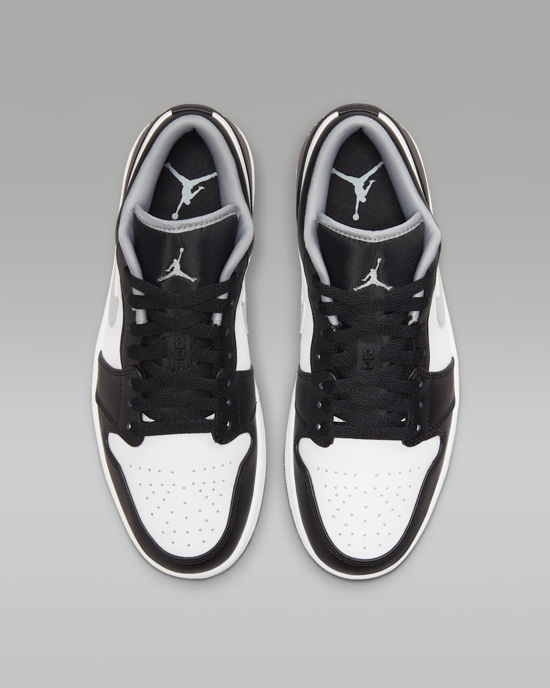 Air Jordan 1 Low view 3