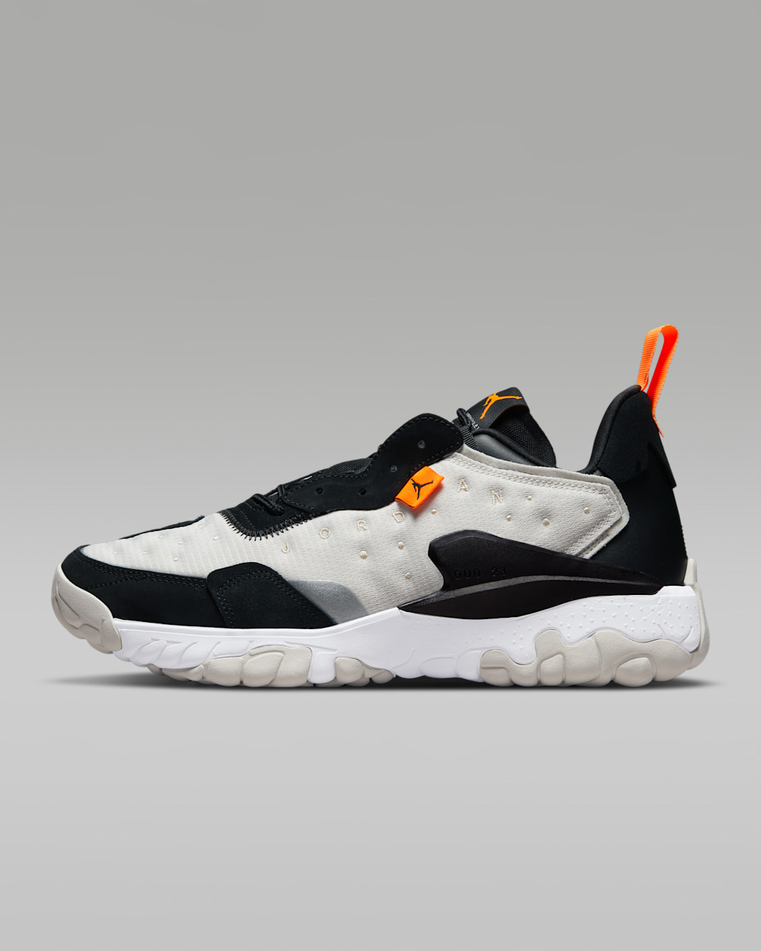 Jordan Delta 2 Herrenschuh - Phantom/Schwarz/Weiß/Total Orange