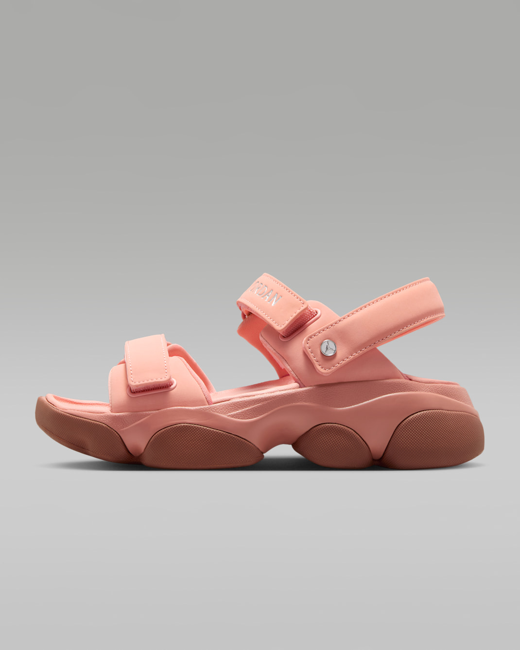 Jordan Deja 女款涼鞋 - Light Madder Root/Red Bark/Terra Blush/Metallic Silver