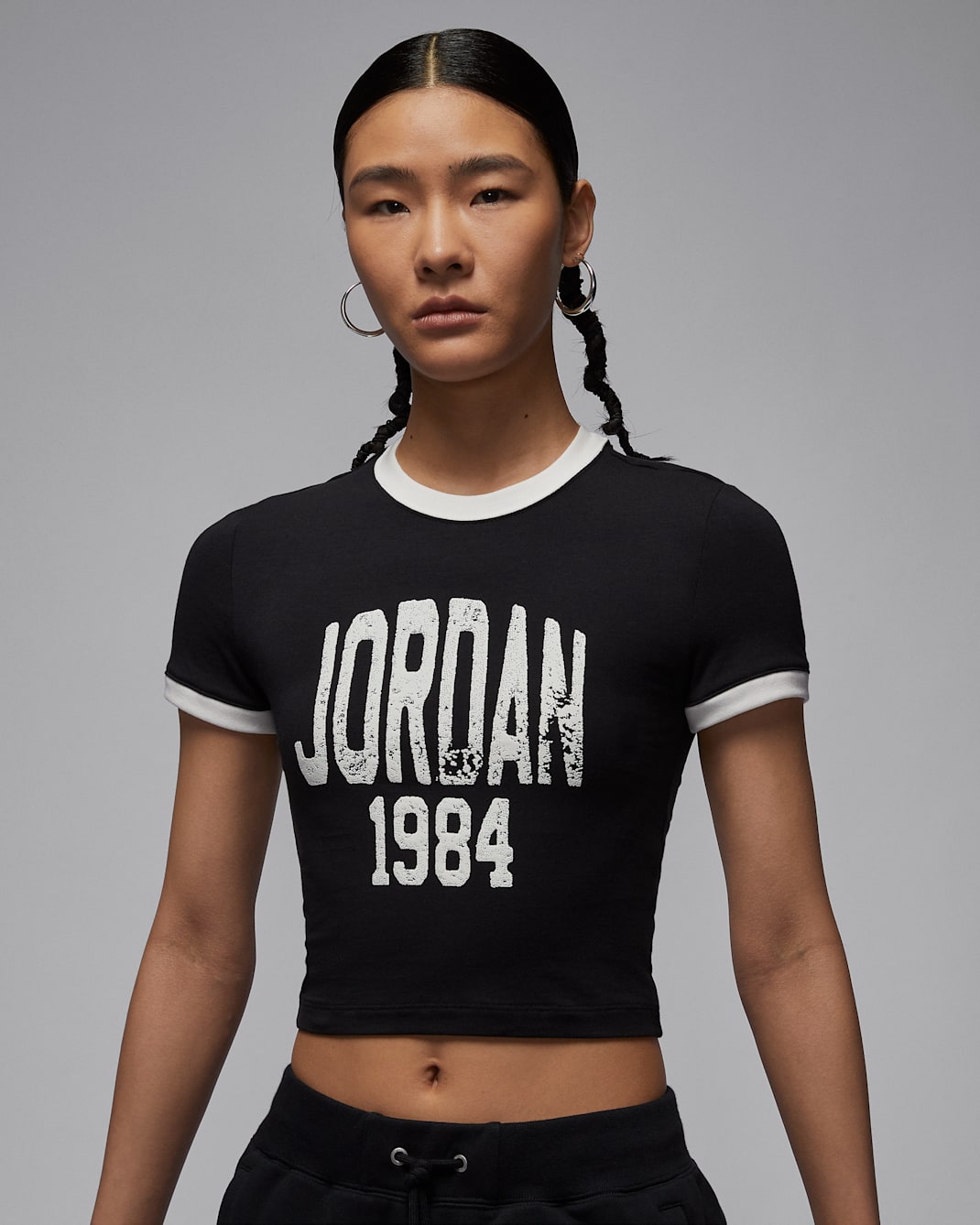 ジョーダン ウィメンズ クロップド グラフィック Tシャツ - ブラック