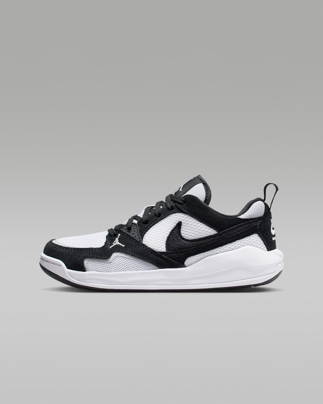 Tenis para niños grandes Jordan CMFT Era - Negro/Blanco