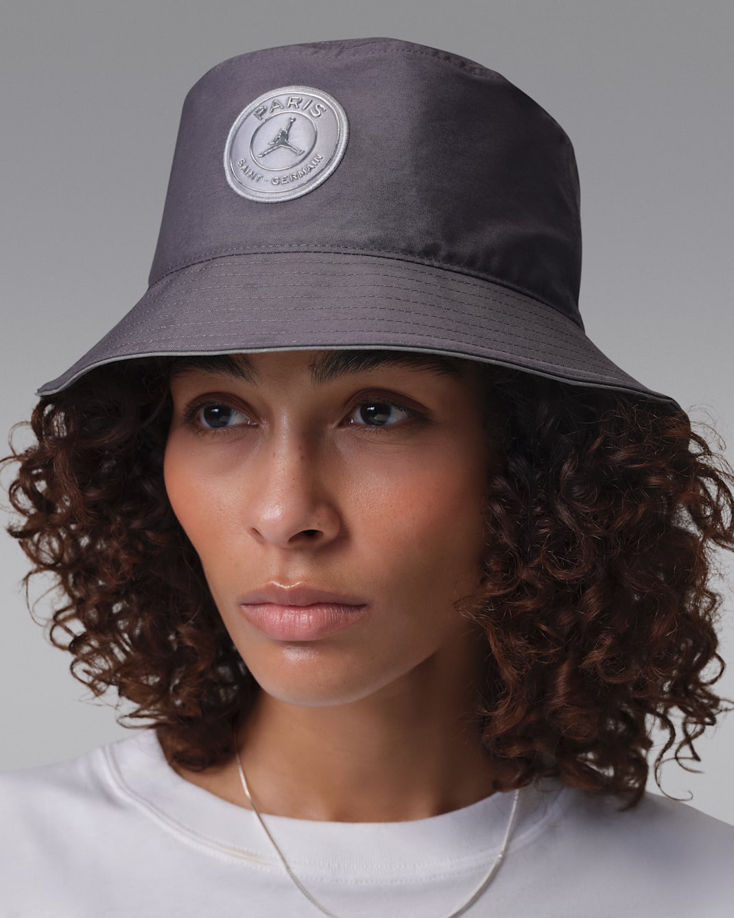 Paris Saint-Germain Apex Bucket Hat - Light Graphite/Chrome