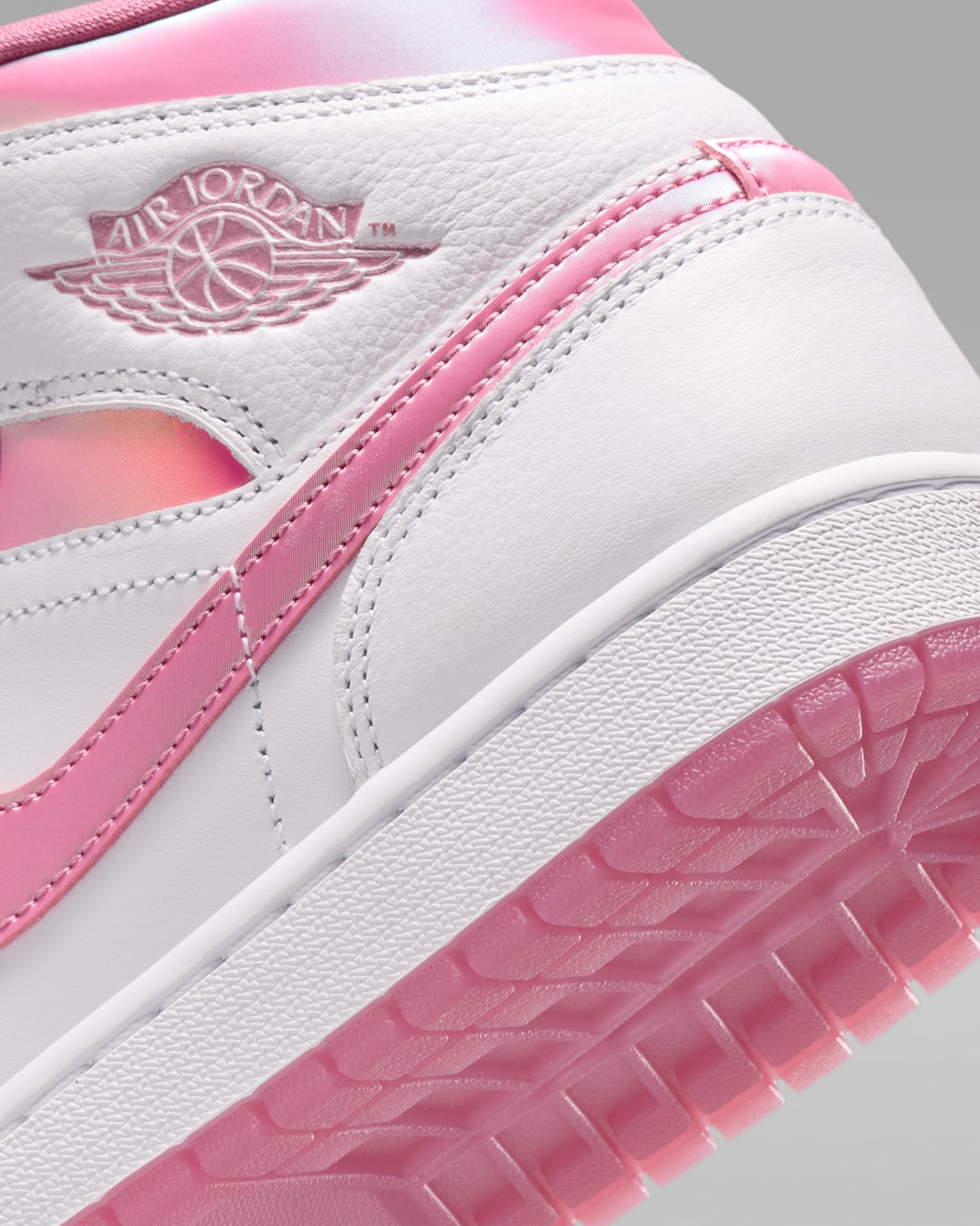 Air Jordan 1 Mid SE Women's Shoes