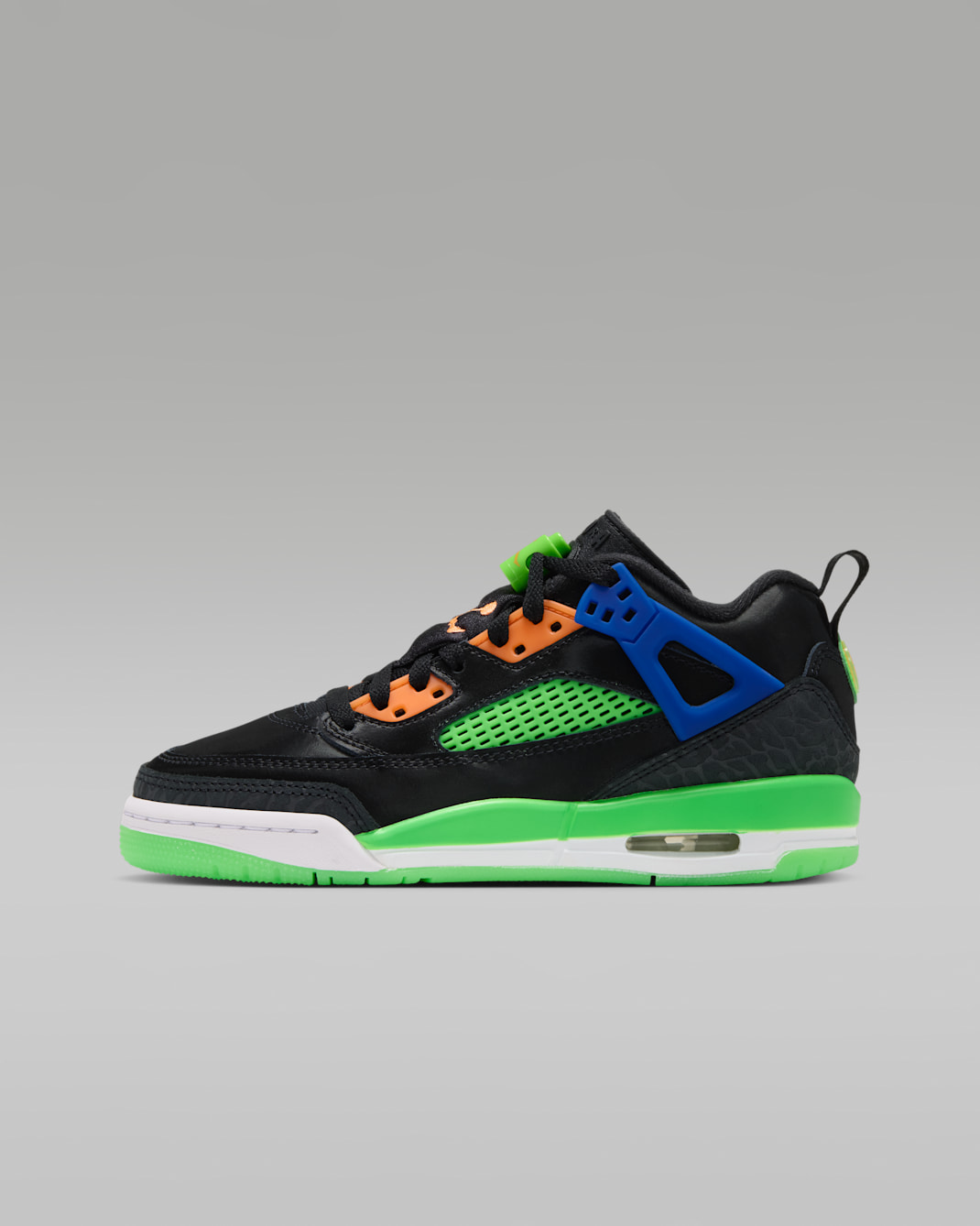 Jordan Spizike Low 'Jam Central' Older Kids' Shoes. Nike CH