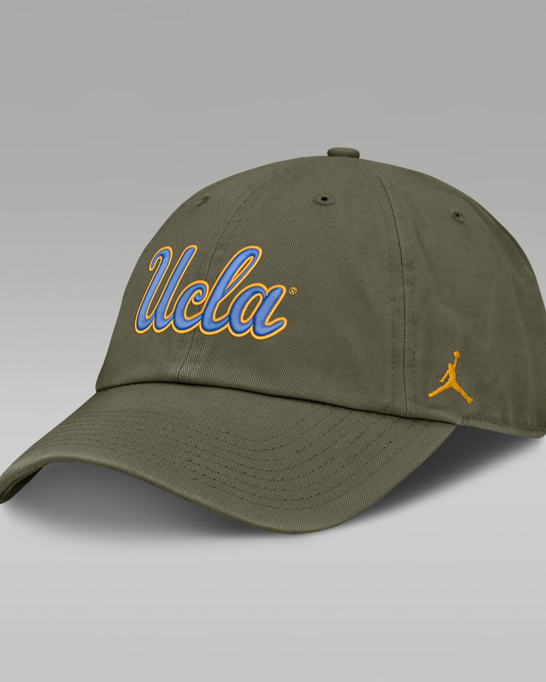 Gorra universitaria marca Jordan ajustable para hombre UCLA Primetime Club - Oliva