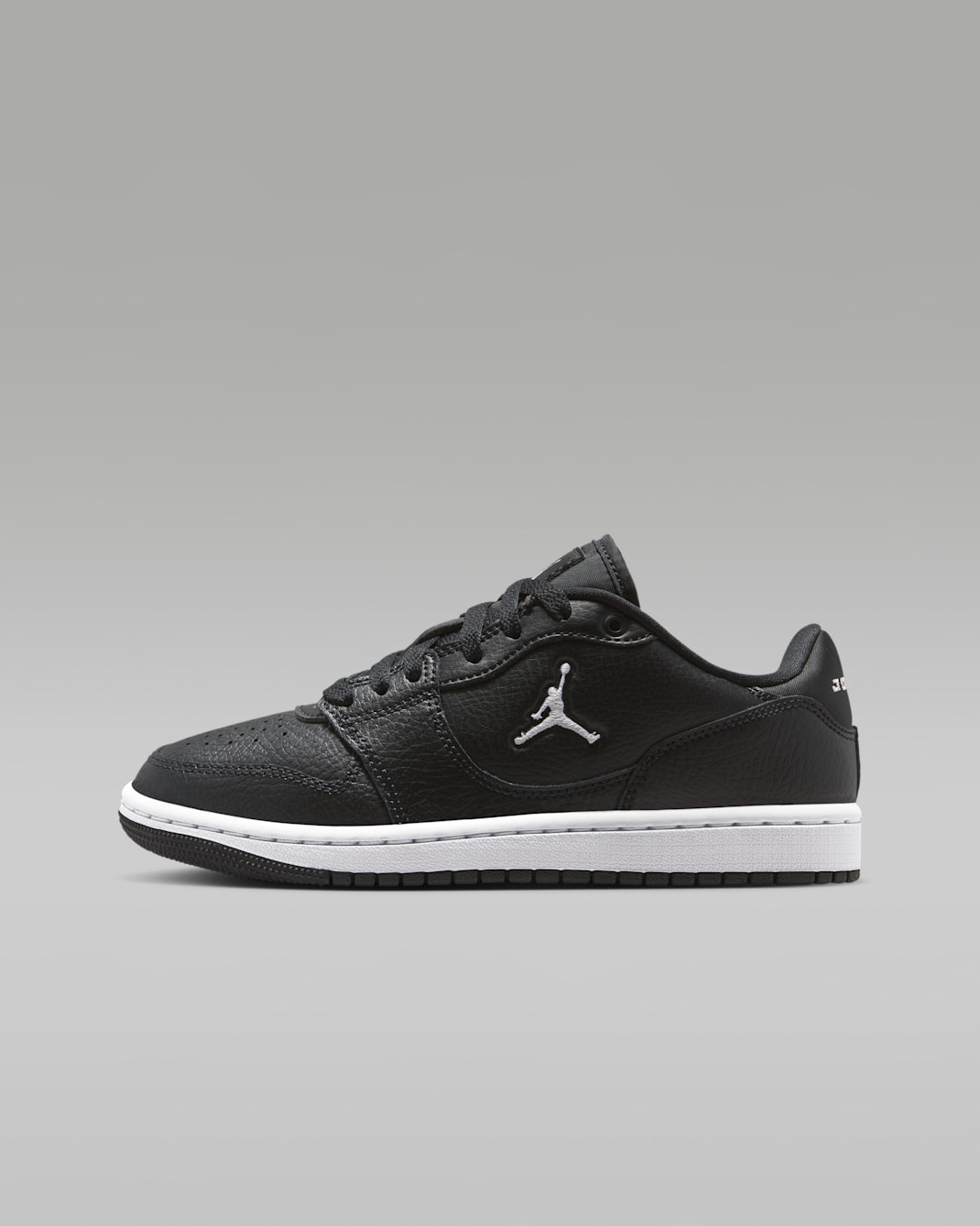Jordan Court Connect Low Older Kids' Shoes - Black/White