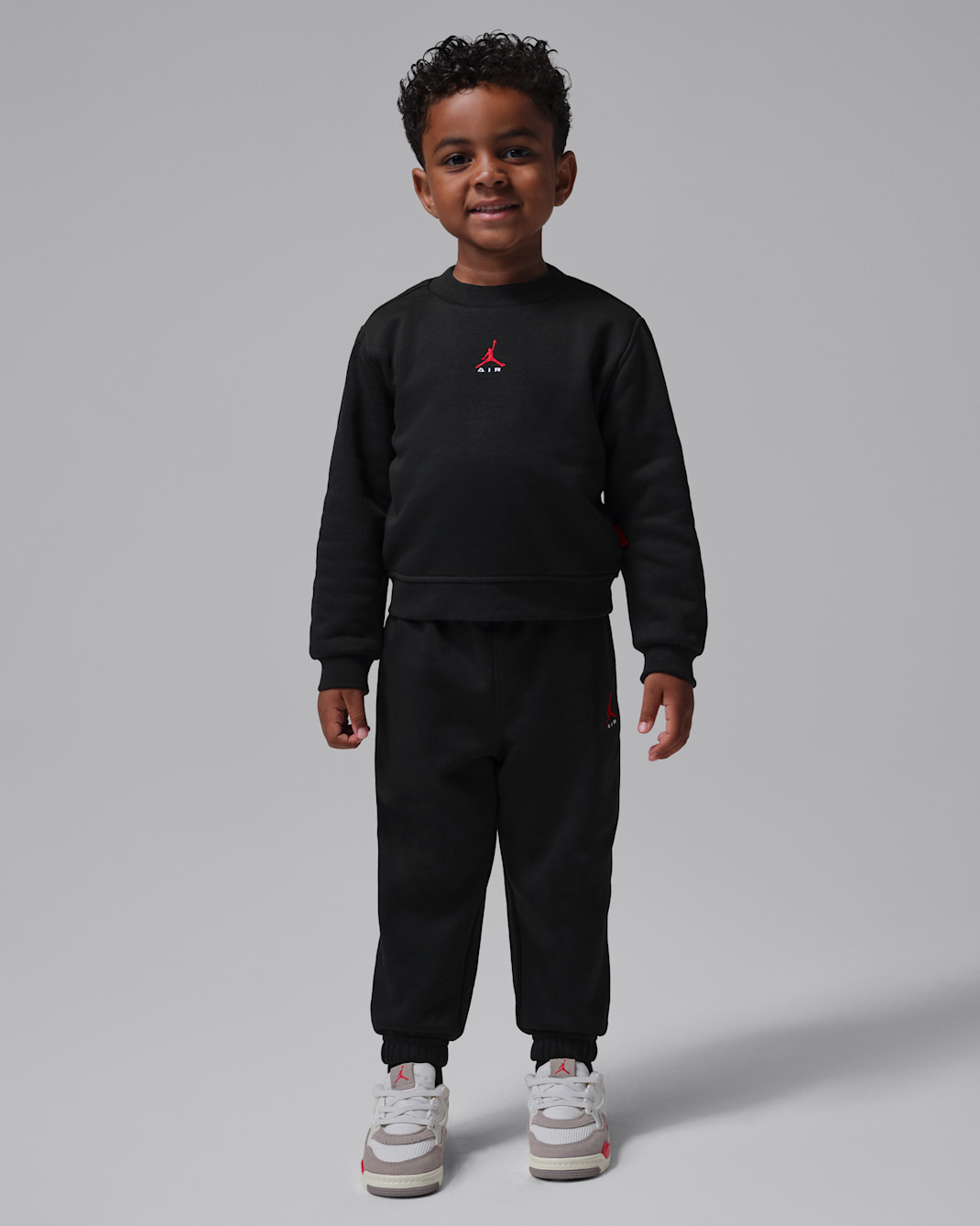 Conjunto de 2 piezas con sudadera de cuello redondo infantil Jordan Brooklyn Fleece - Negro