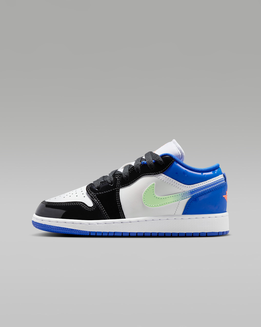 Air Jordan 1 Low SE Big Kids' Shoes - Game Royal/Black/Black/Bright Mango