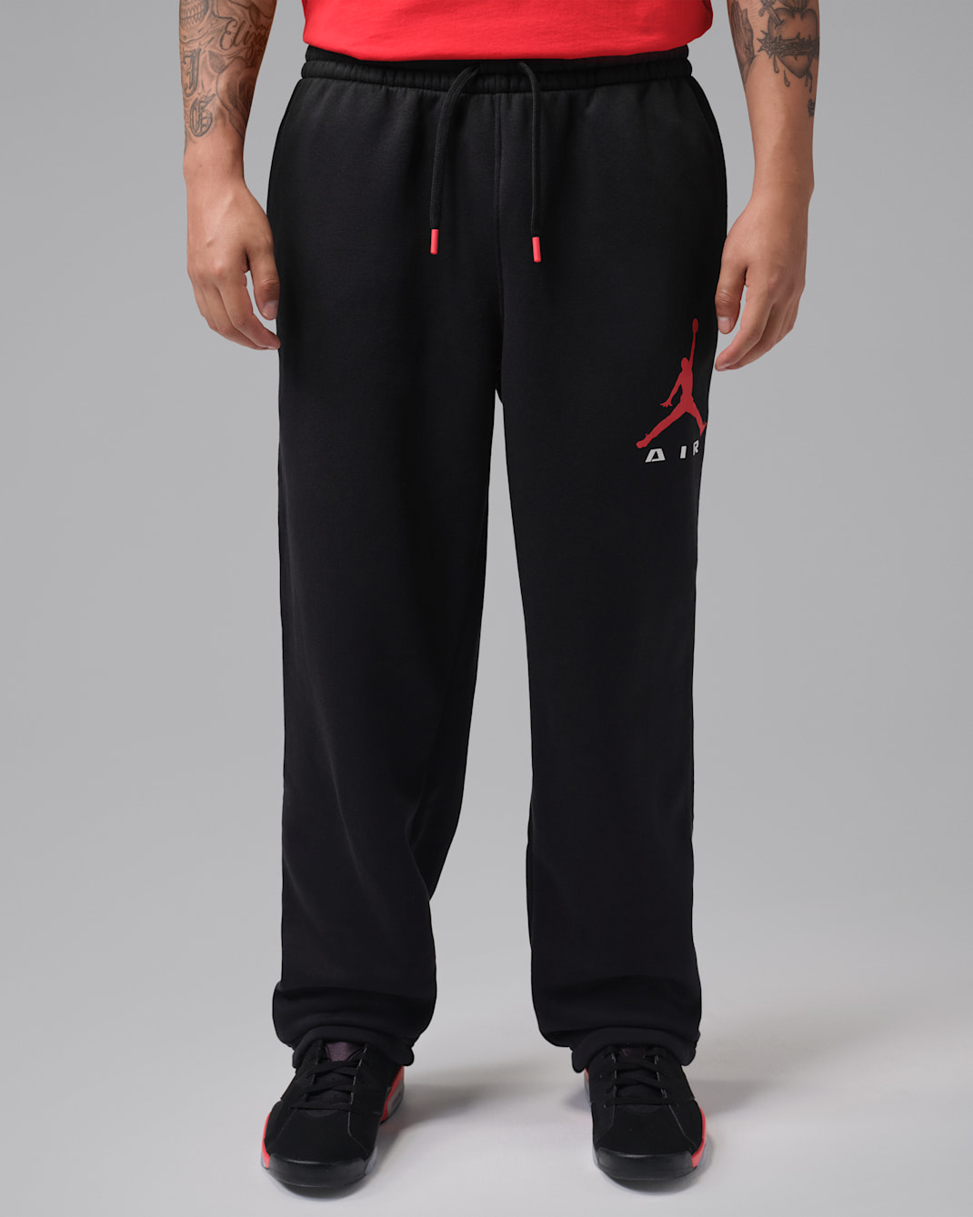 Jordan Brooklyn Men's Open-Hem Trousers - Black/University Red