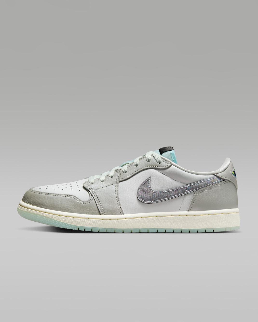 Air Jordan 1 Retro Low 'LNY' Men's Shoes - Summit White/Photon Dust/Barely Green/Summit White