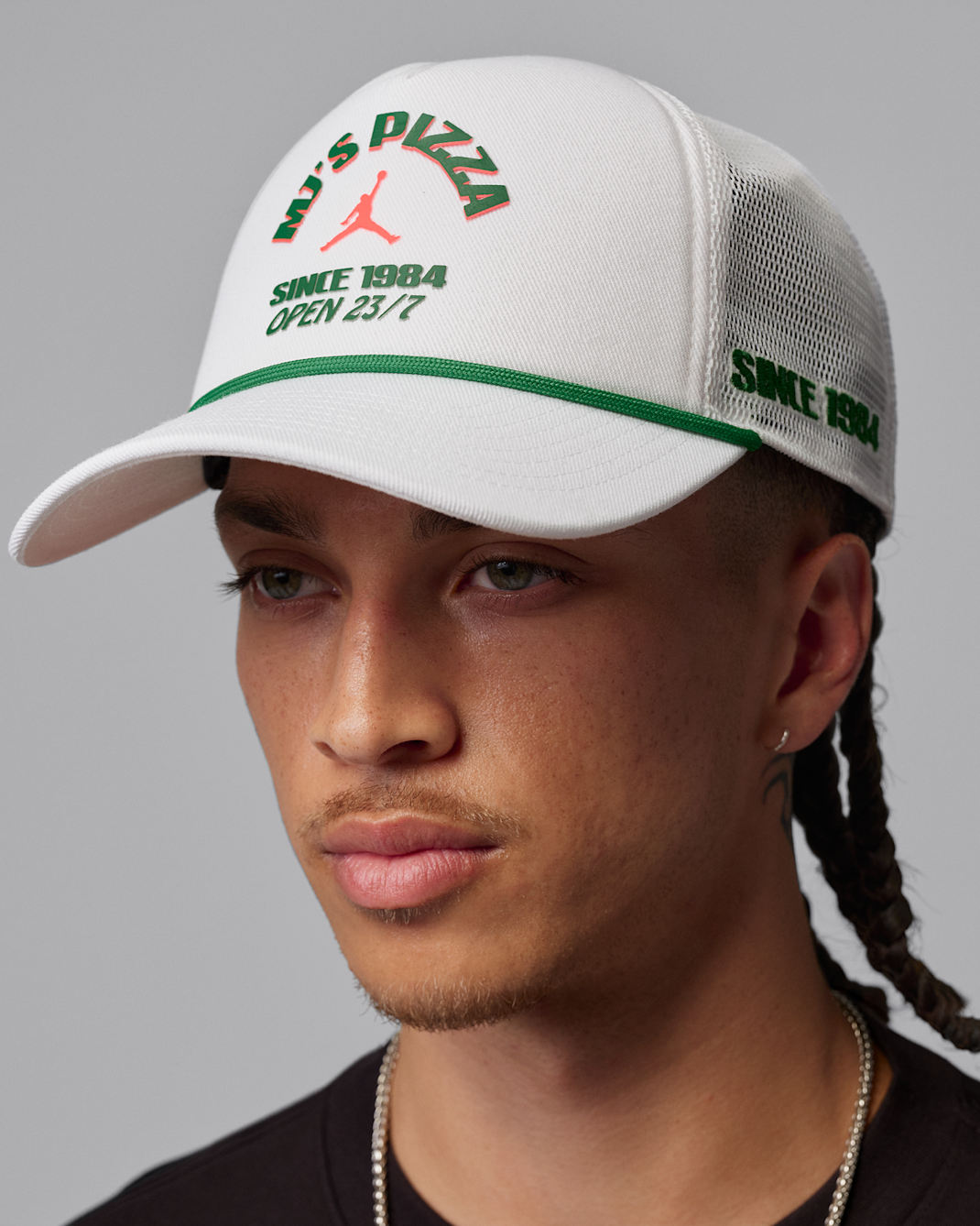Jordan Rise Structured Trucker Cap - White/Court Green/Infrared 23