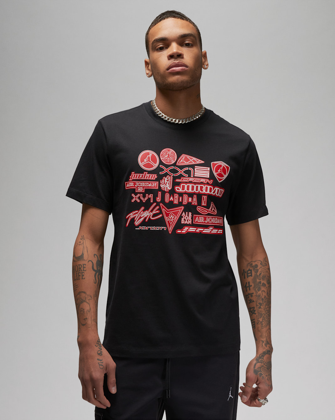 Jordan Men's Graphic T-Shirt - Black/Gym Red