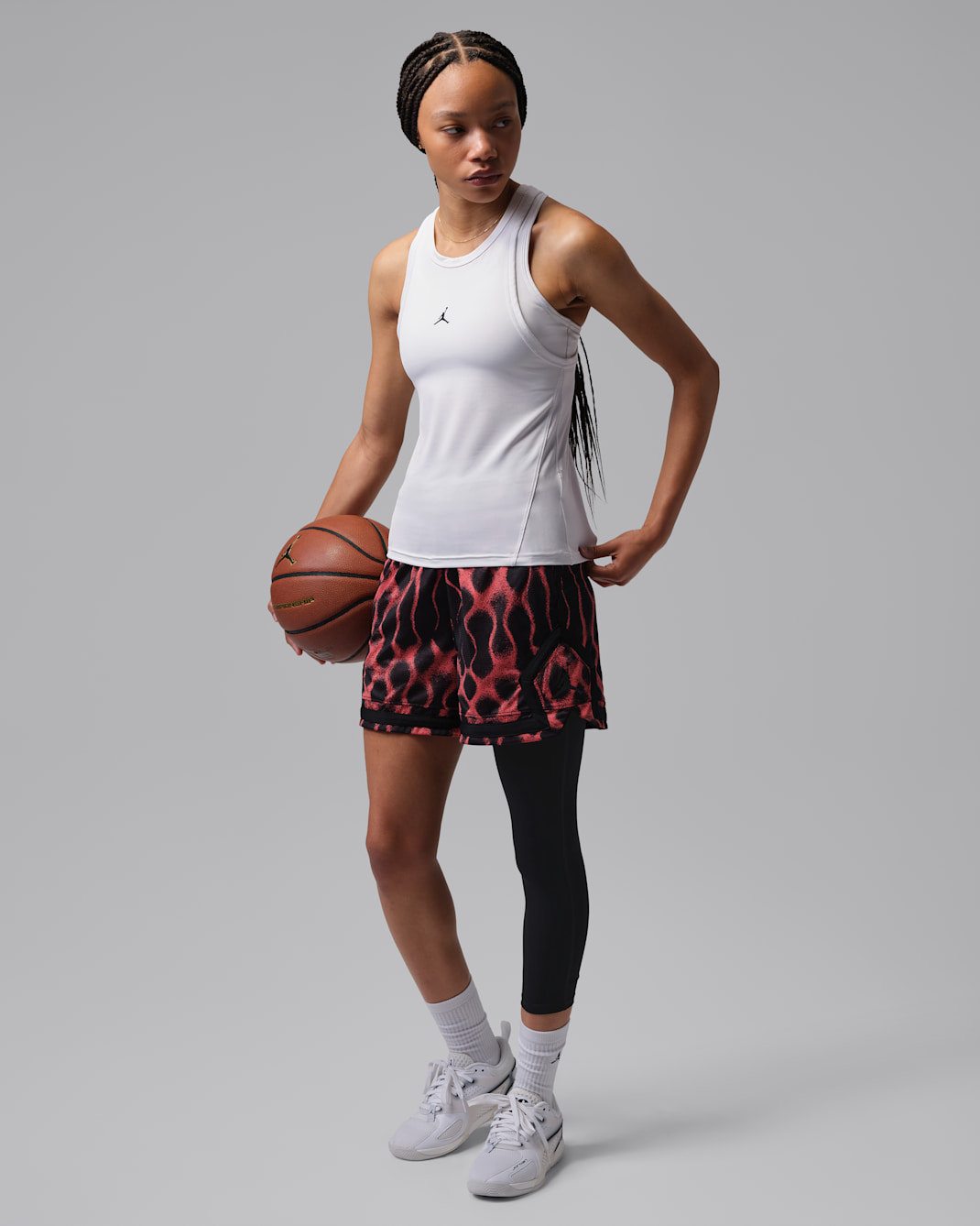 Jordan Sport Women's 4" Diamond Shorts