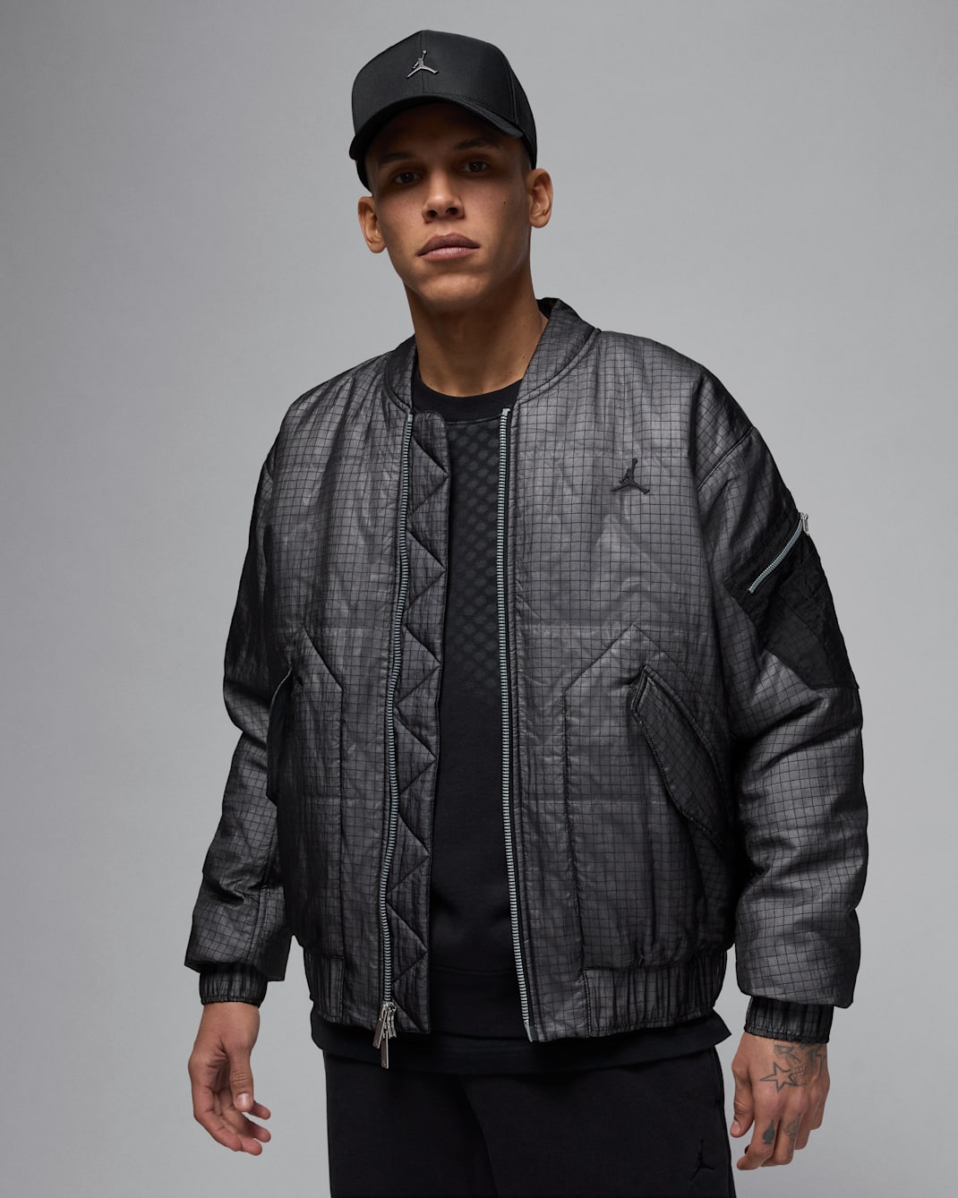 Jordan Renegade Essentials "LNY" Men's Jacket - Black/Dark Smoke Grey/Black
