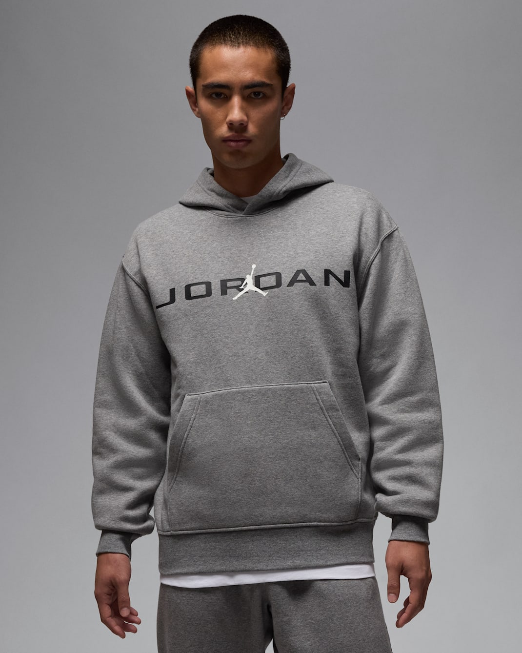 Jordan Essentials Men's Fleece Hoodie - Carbon Heather/Black