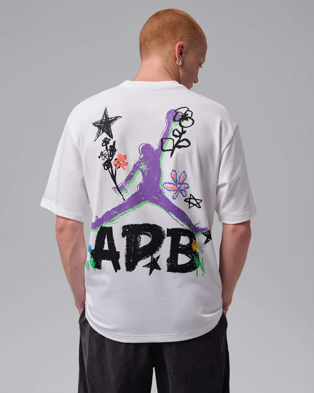 ジョーダン x APB メンズ Tシャツ - ホワイト