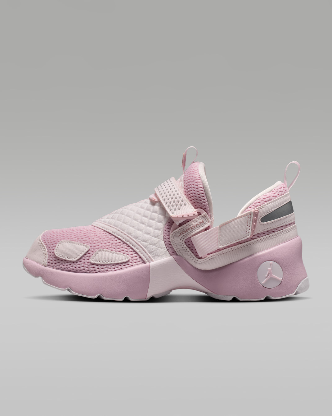Jordan Trunner LX Women's Shoes - Iced Carmine/Pearl Pink/Reflective Silver/Iced Carmine
