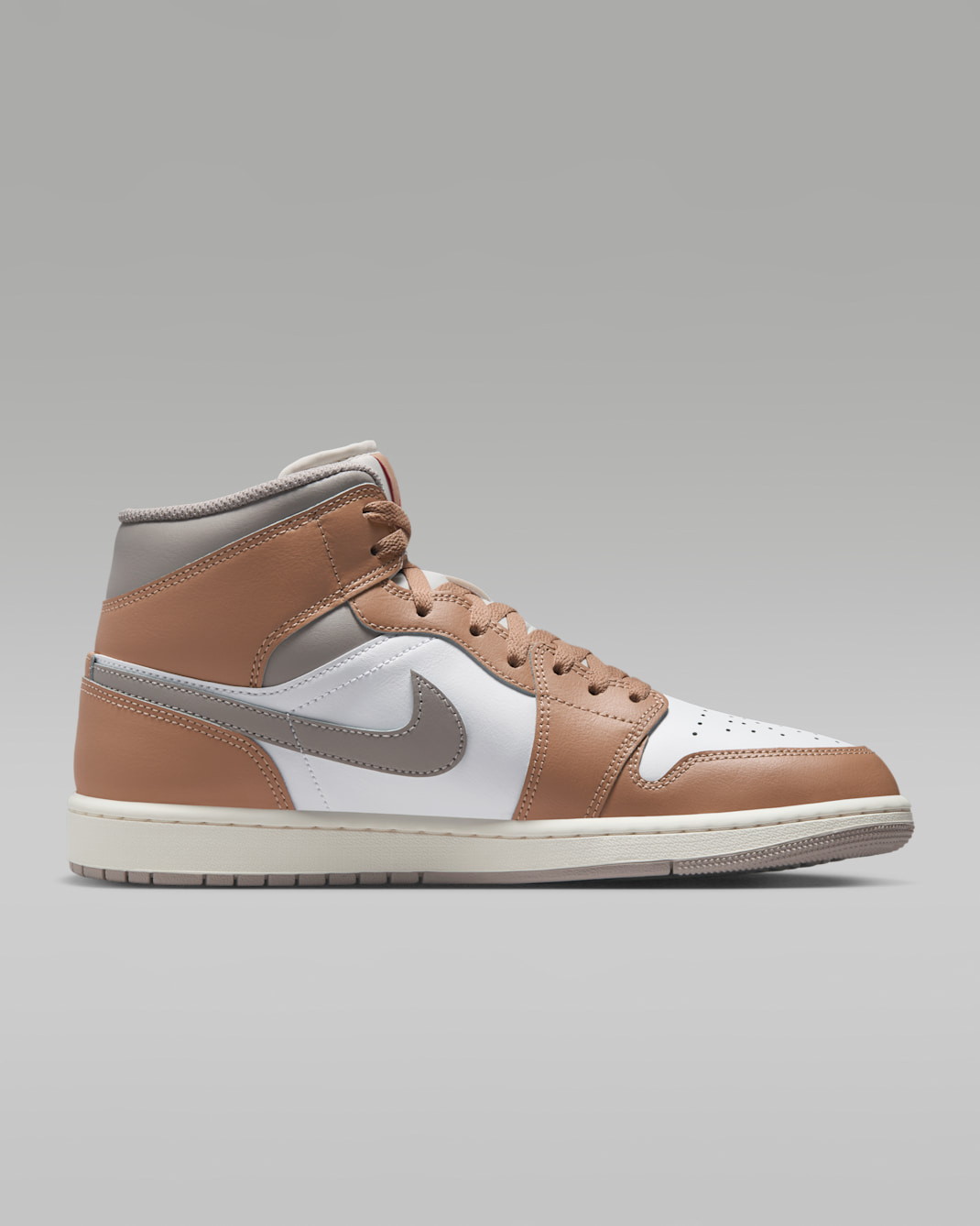 Air Jordan 1 Mid Men's Shoes