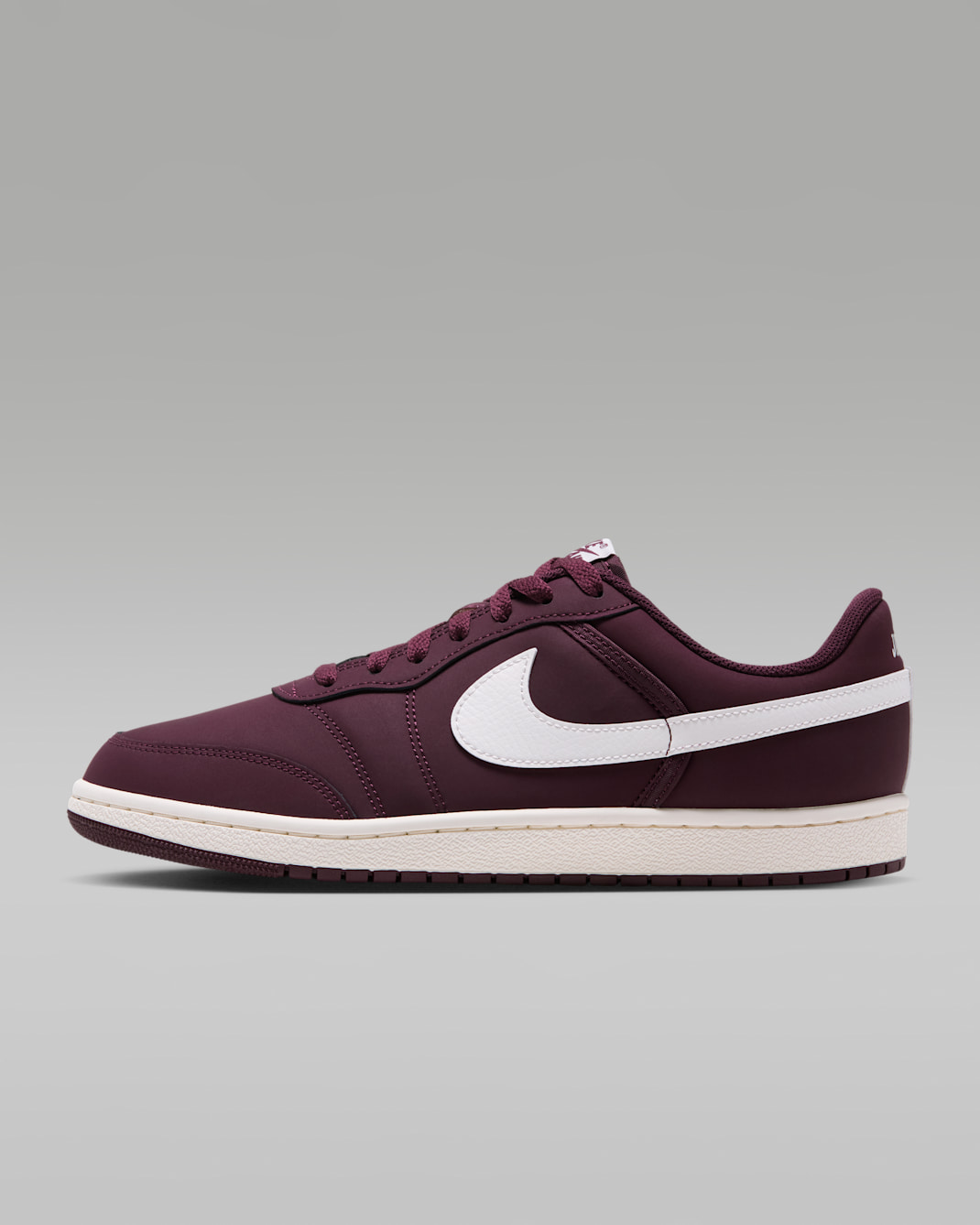 Air Jordan Skyline Low LE férficipő - Burgundy Crush/Sail