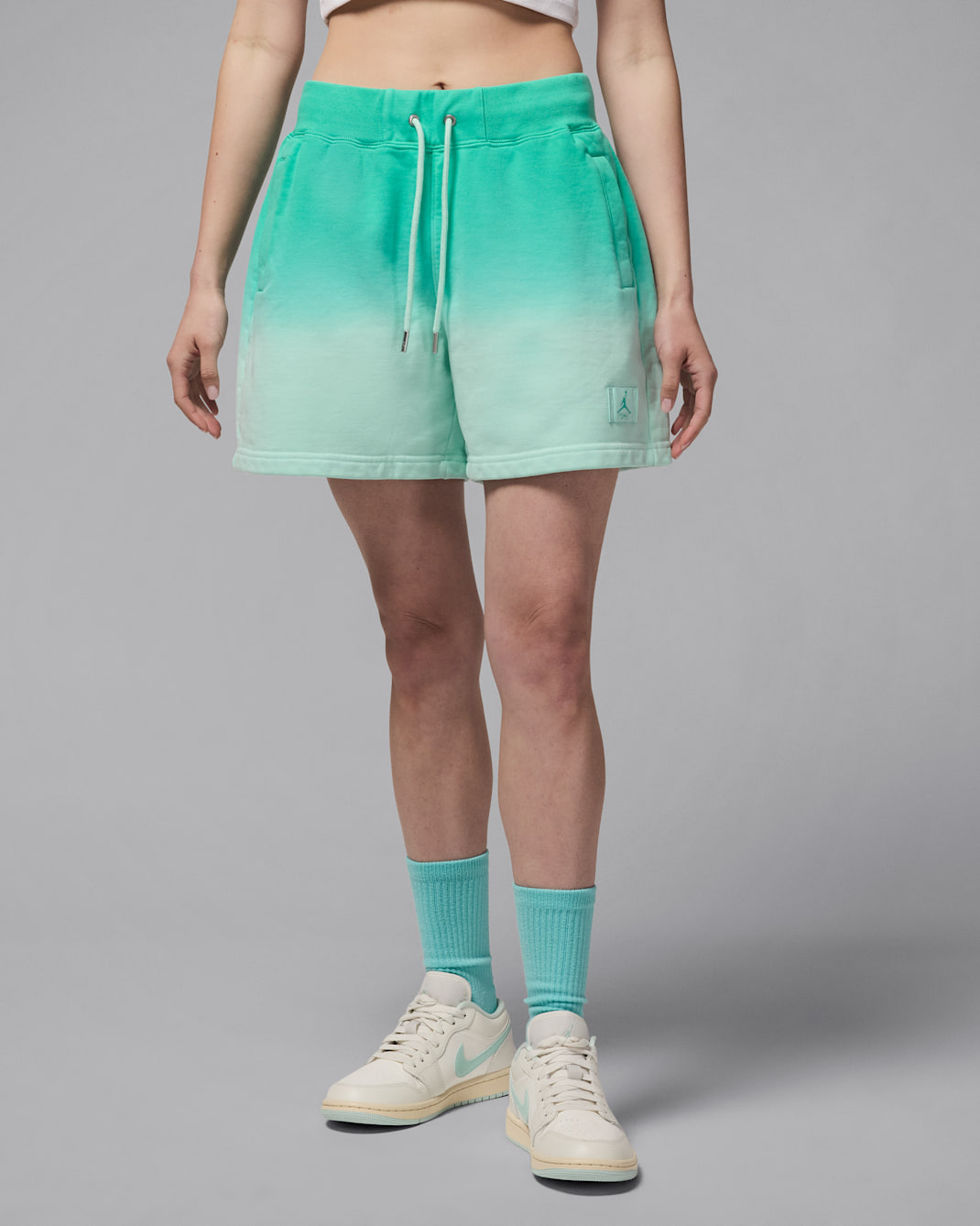 Jordan Flight Fleece 女款毛圈布短褲 - Igloo