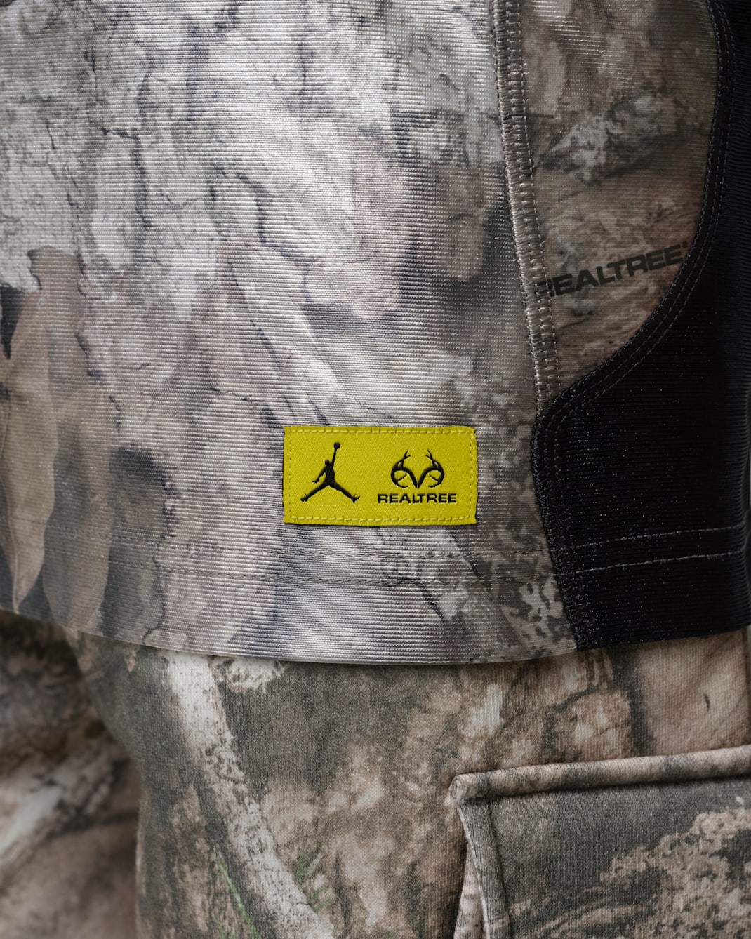 Jordan Big Kids' Brooklyn Realtree Top