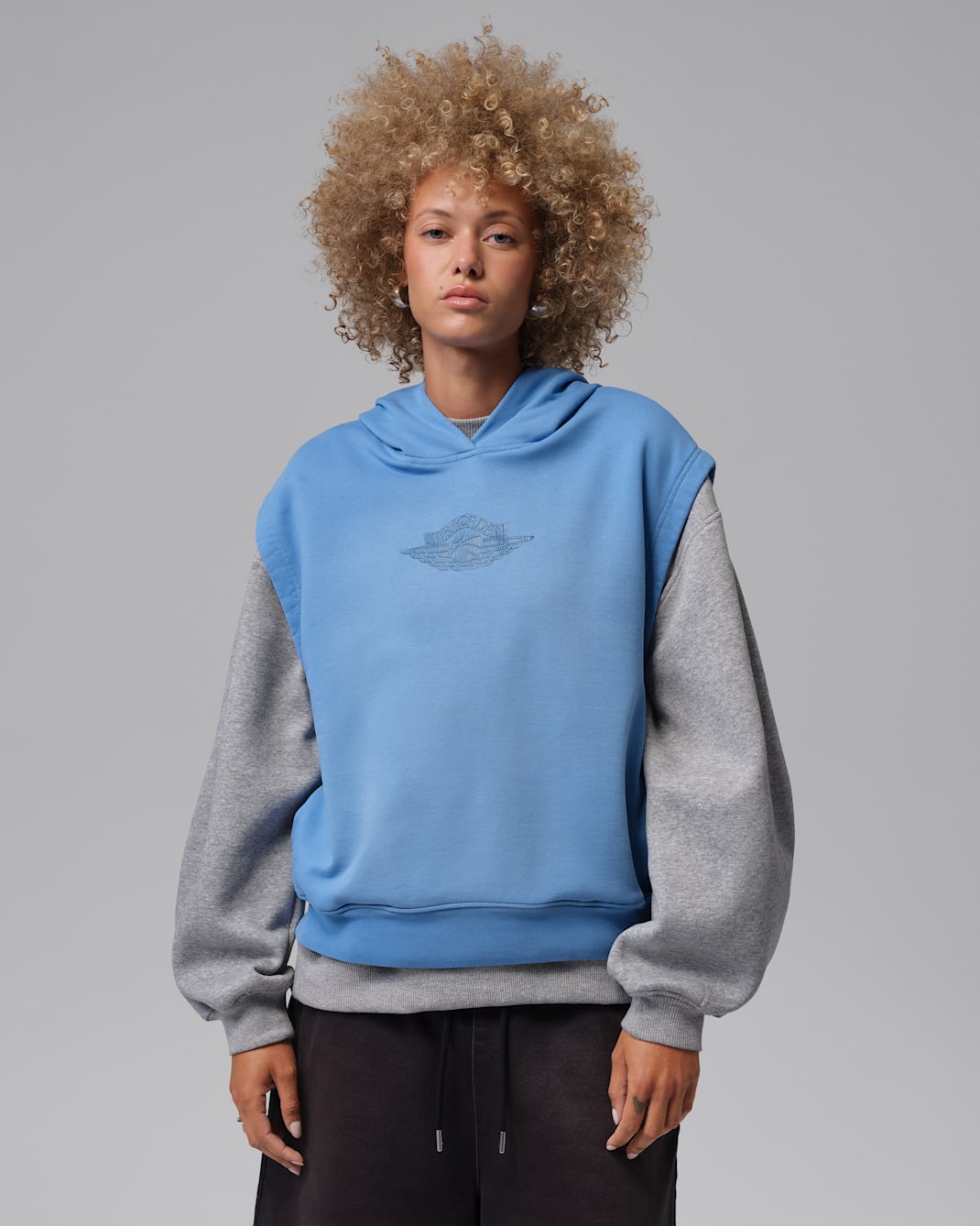 Jordan Flight Fleece Women's French Terry Short-Sleeve Hoodie - Blue Beyond/Deep Royal/True Blue