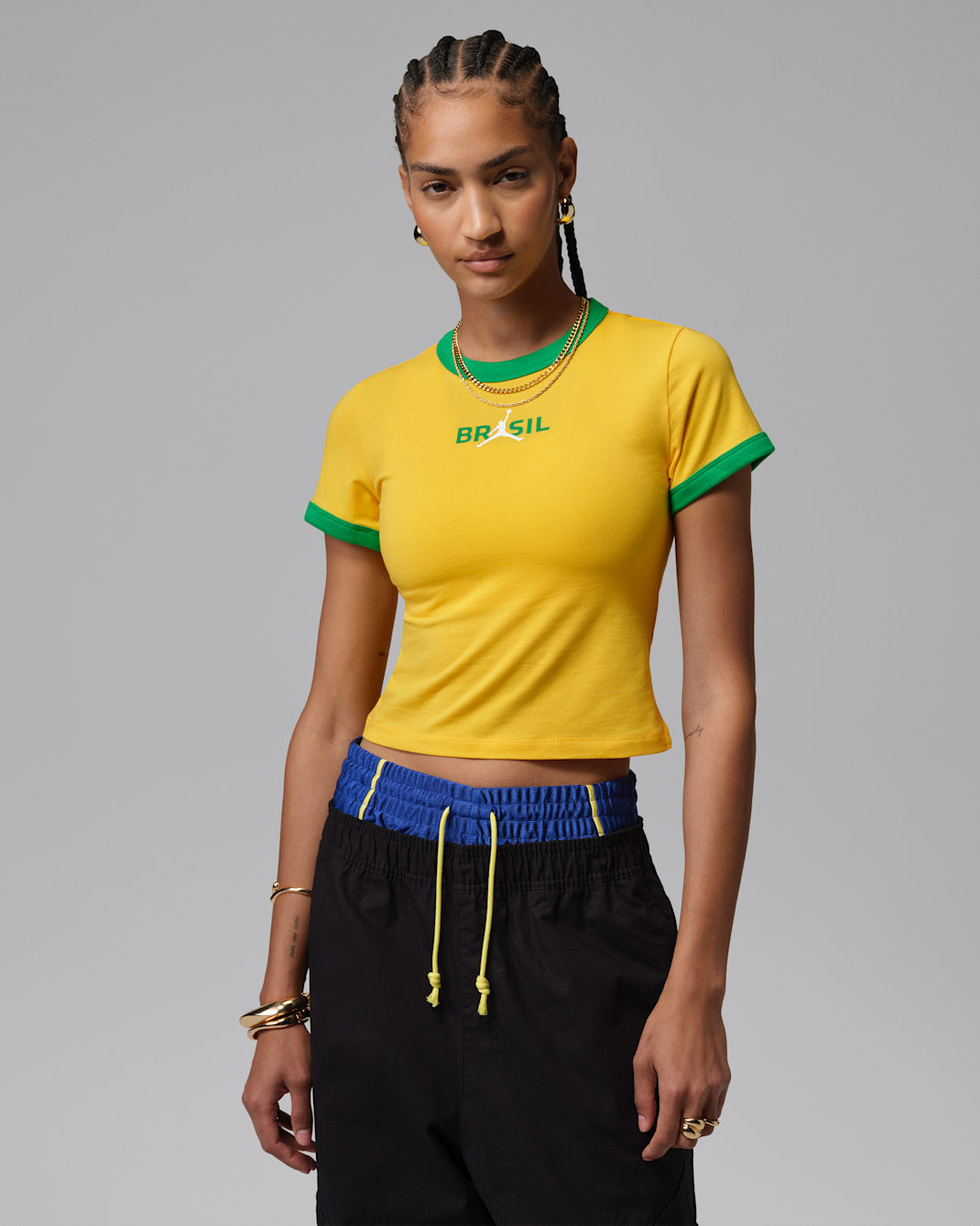 Jordan Women's Graphic Brazil Crew-Neck Top - Varsity Maize/Lucky Green