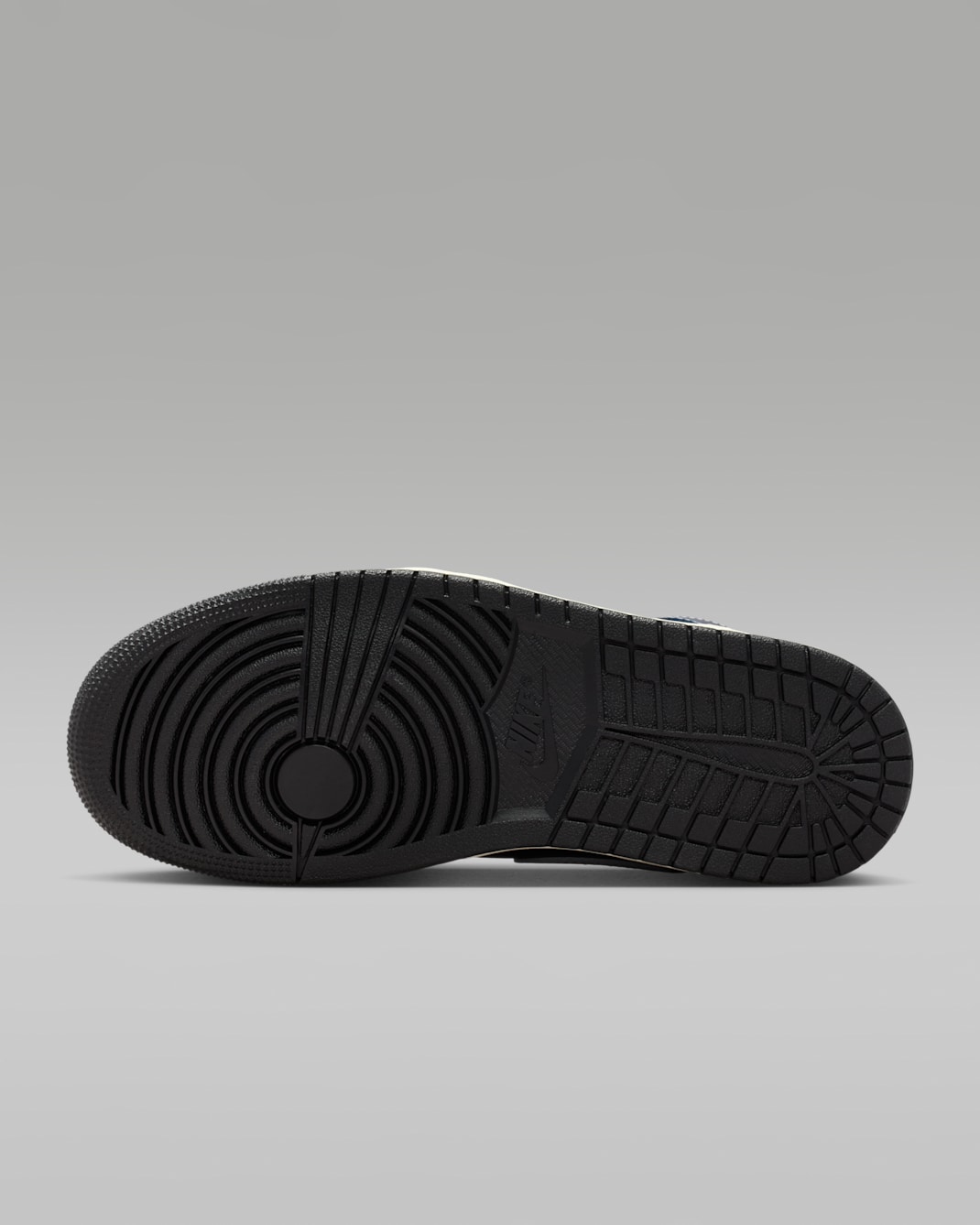 Air Jordan 1 Mid SE Women's Shoes