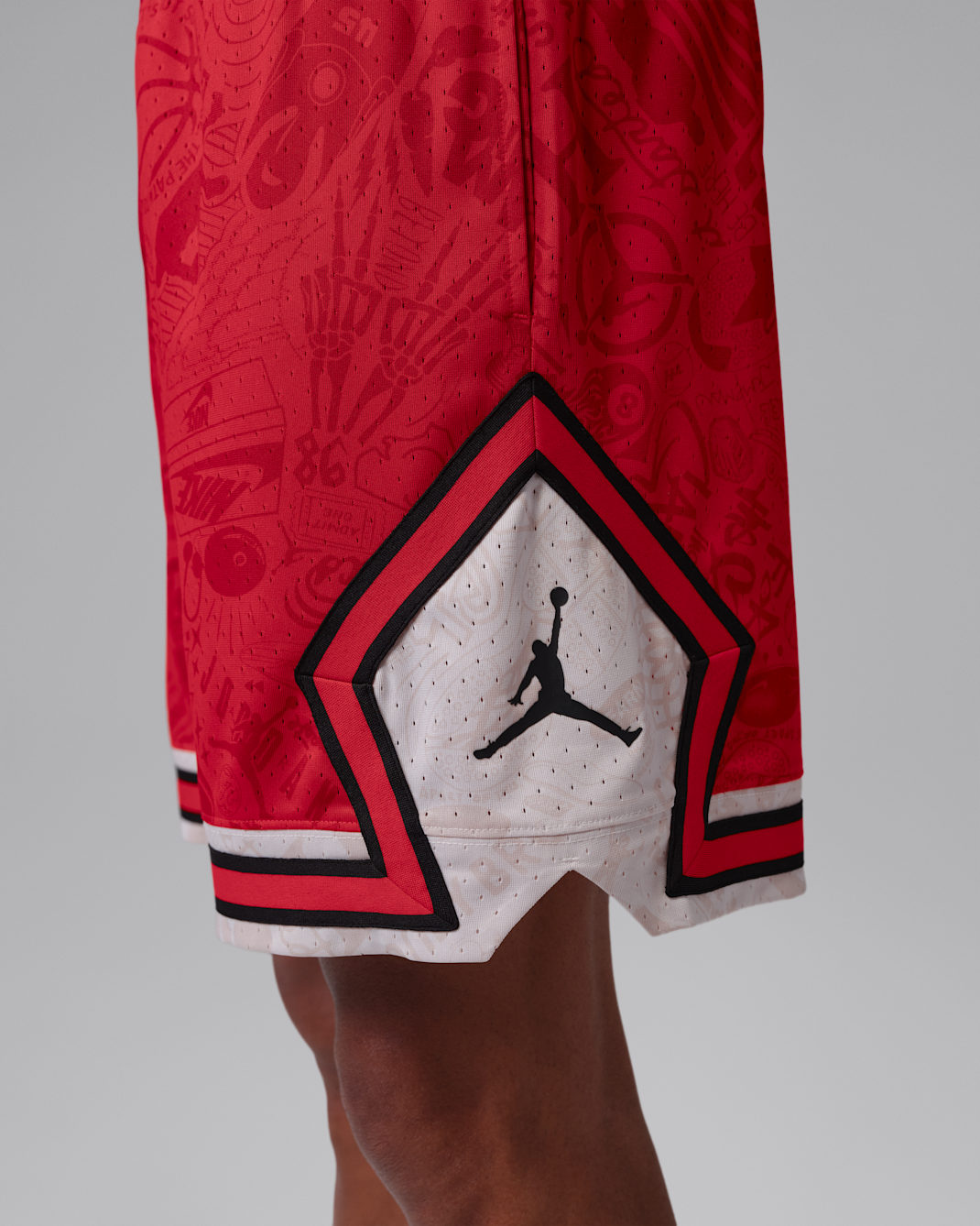 Jordan Sport Men's Dri-FIT 7" Diamond Shorts