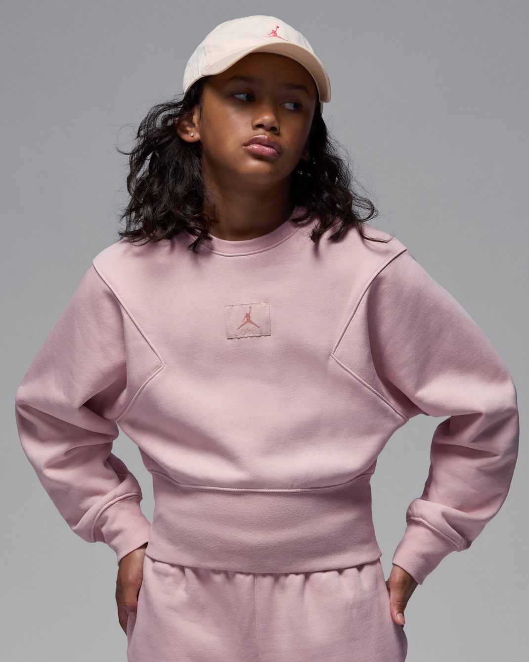 Sudadera de cuello redondo oversized para niños talla grande Jordan Flight Essentials - Rosa Oxford