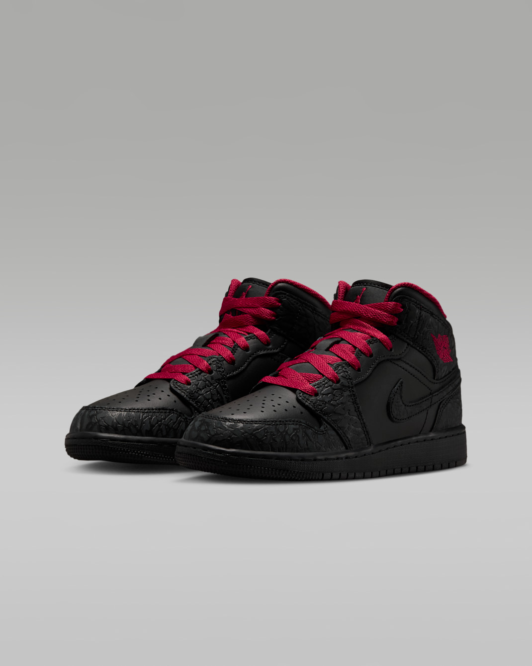 Air Jordan 1 Mid SE Big Kids' Shoes