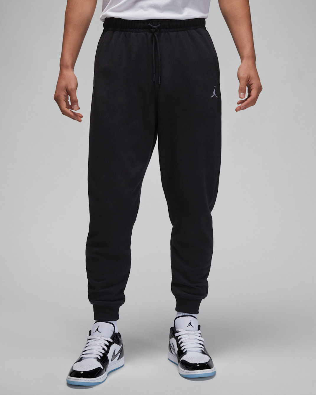 Jordan Essentials Men's Loopback Fleece Trousers - Black/White